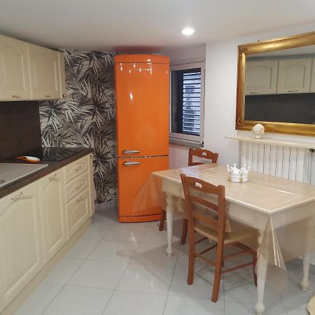 Lady Room Turi Luaran gambar
